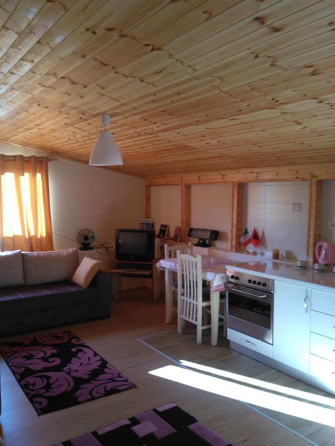 Apartament Nr.8 Tirana