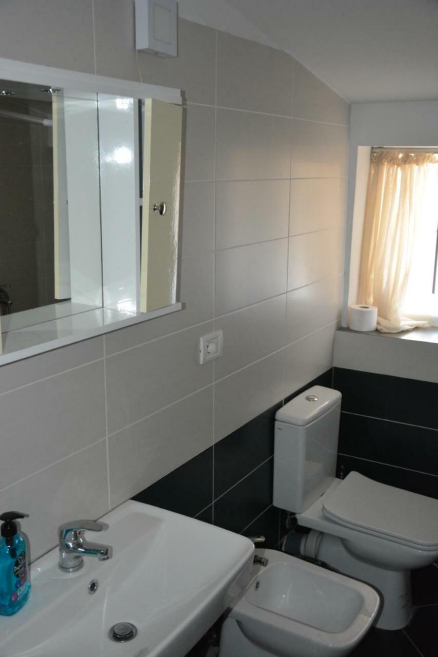 Nr.8 Apartament *